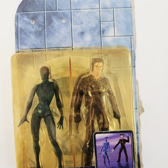 NIB Vintage Toy Biz Marvel X-Men The Movie Mystique Wolverine Action Figure Set - Picture 4 of 9